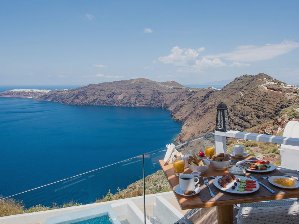 luxury hotel santorini - Gizis Exclusive Santorini Greece